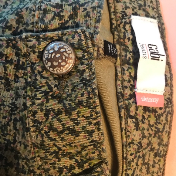 Like new. Cabi skinny jeans - Picture 2 of 2